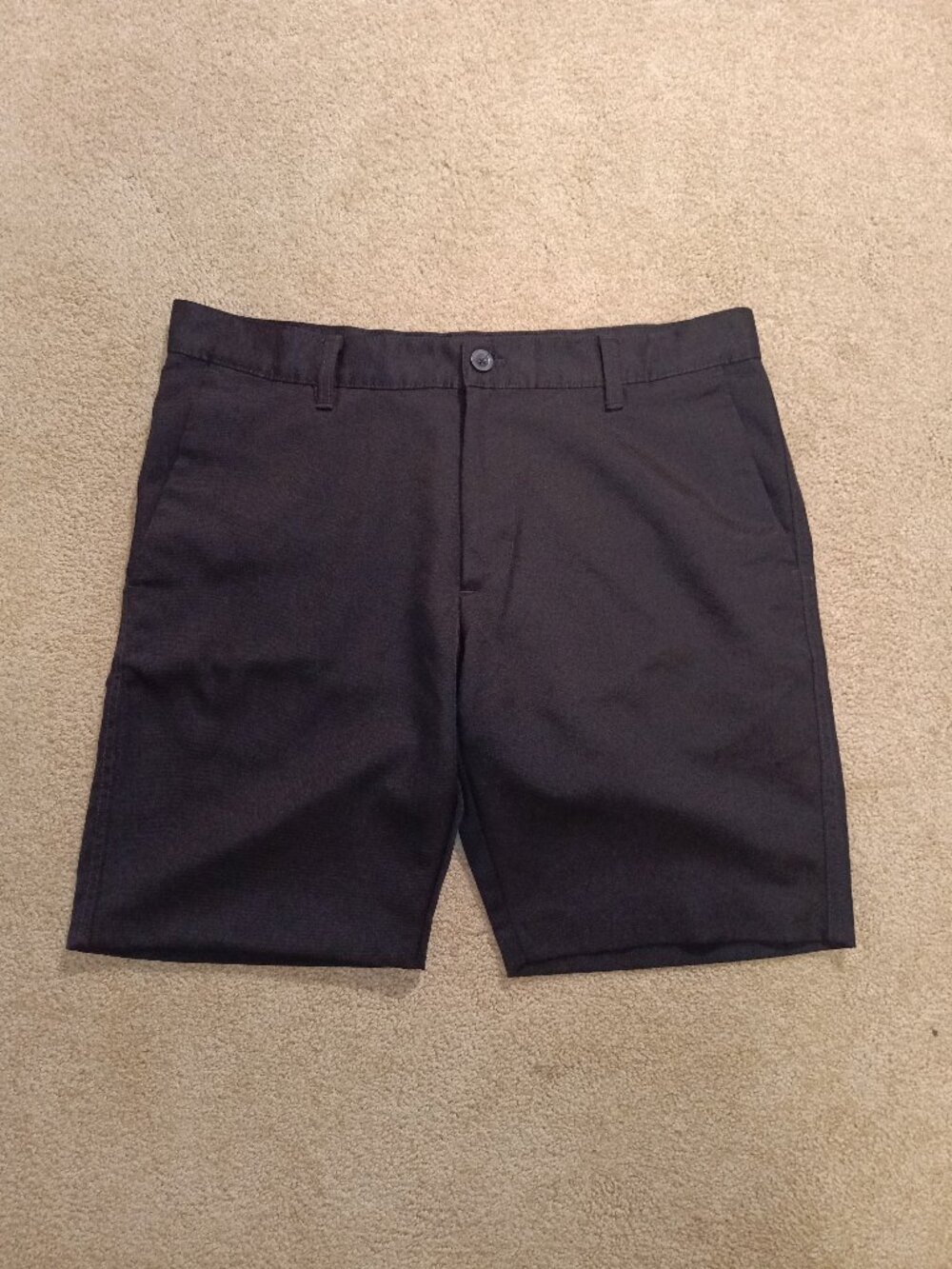 Chaps Black Golf Shorts (32W)